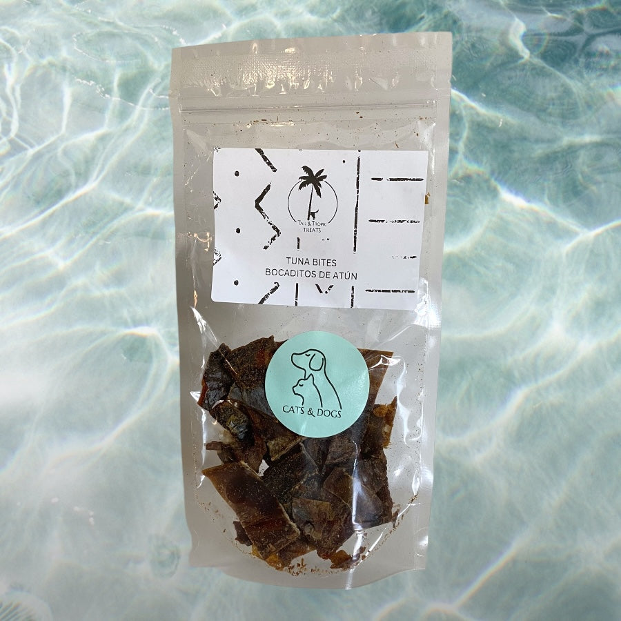 TUNA BITES - Dehydrated natural treat for cats and dogs