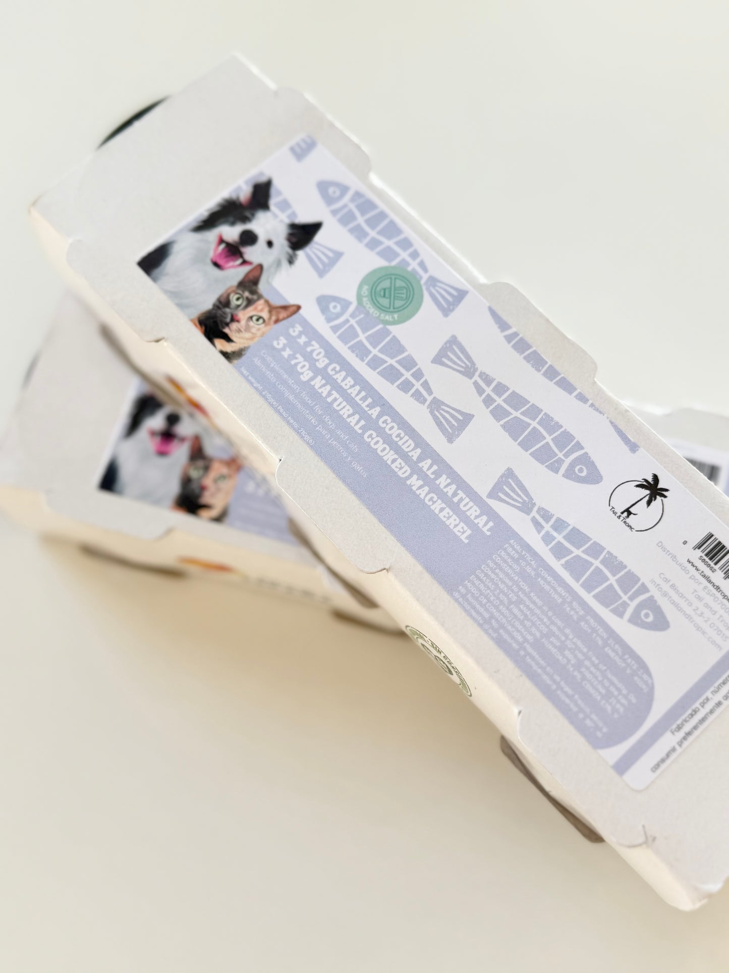 NATURAL COOKED MACKEREL TINS - 3x70g tins for dogs & cats - Tail & Tropic natural pet food
