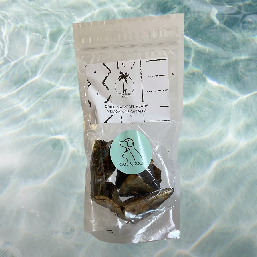 DRIED MACKEREL HEADS - Dehydrated natural snack for dogs and cats