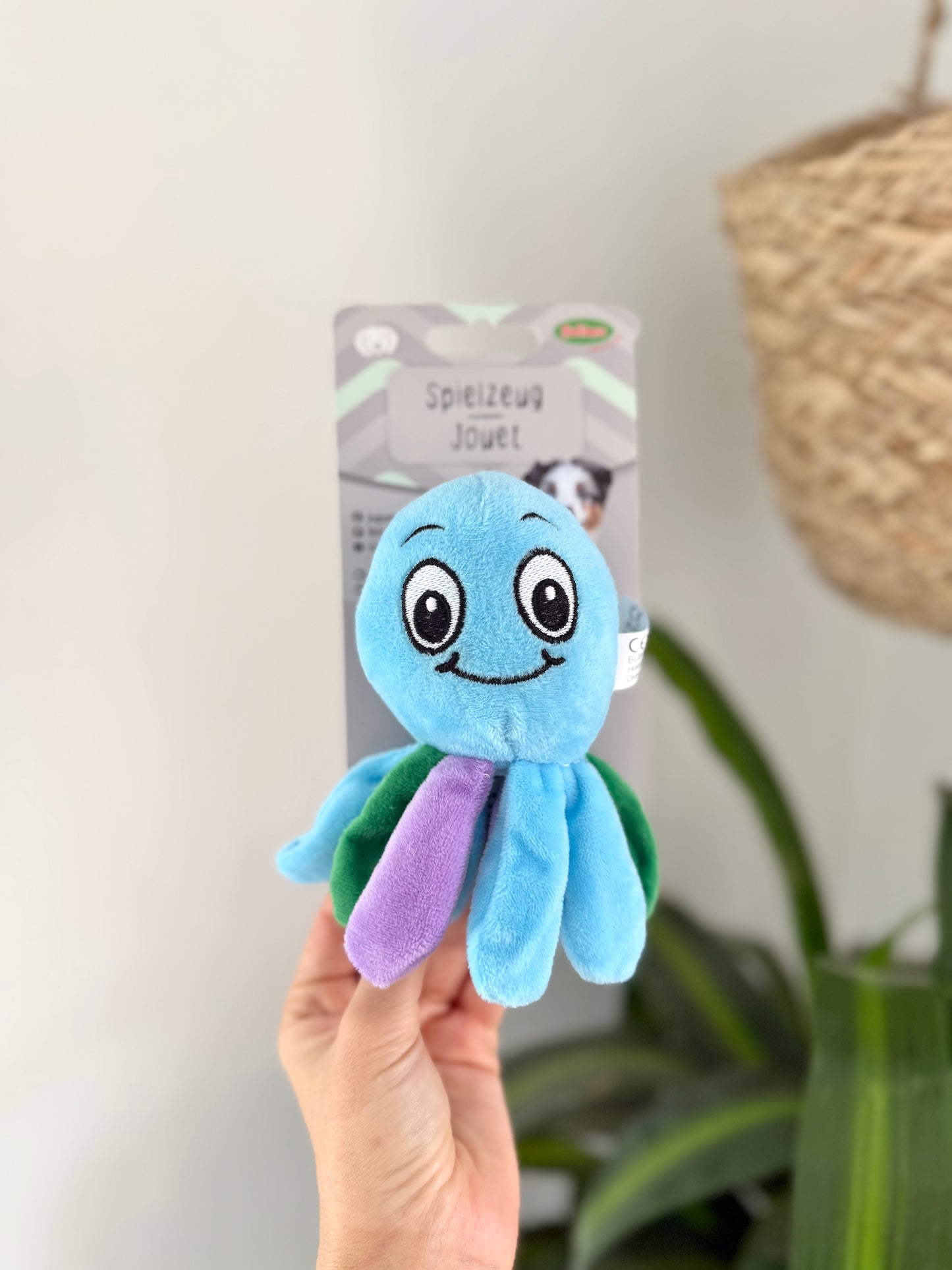 Plush Octopus Toy with sound - Tail & Tropic