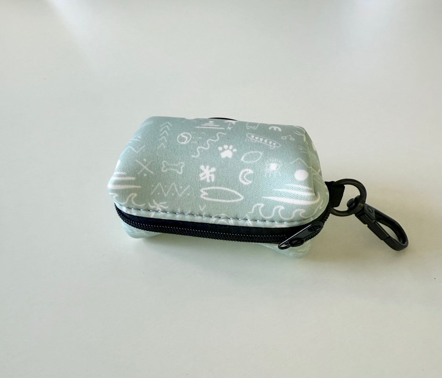 AURA Poo Bag Dispenser - Tail & Tropic