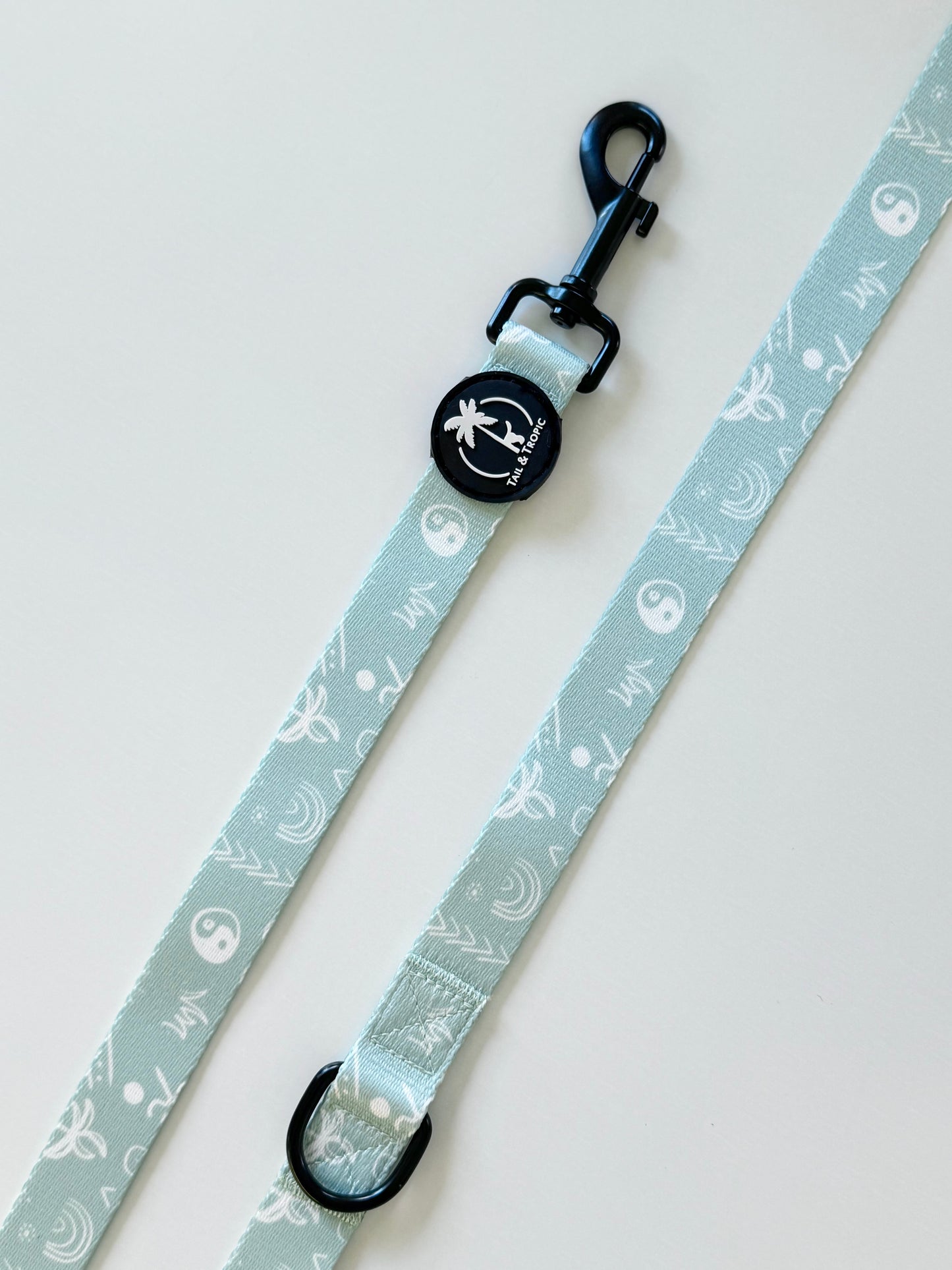 Correa Multiposición para Perros – Colección AURA 🌊 | Libertad Manos Libres en Azul Boho Mediterráneo – Tail & Tropic