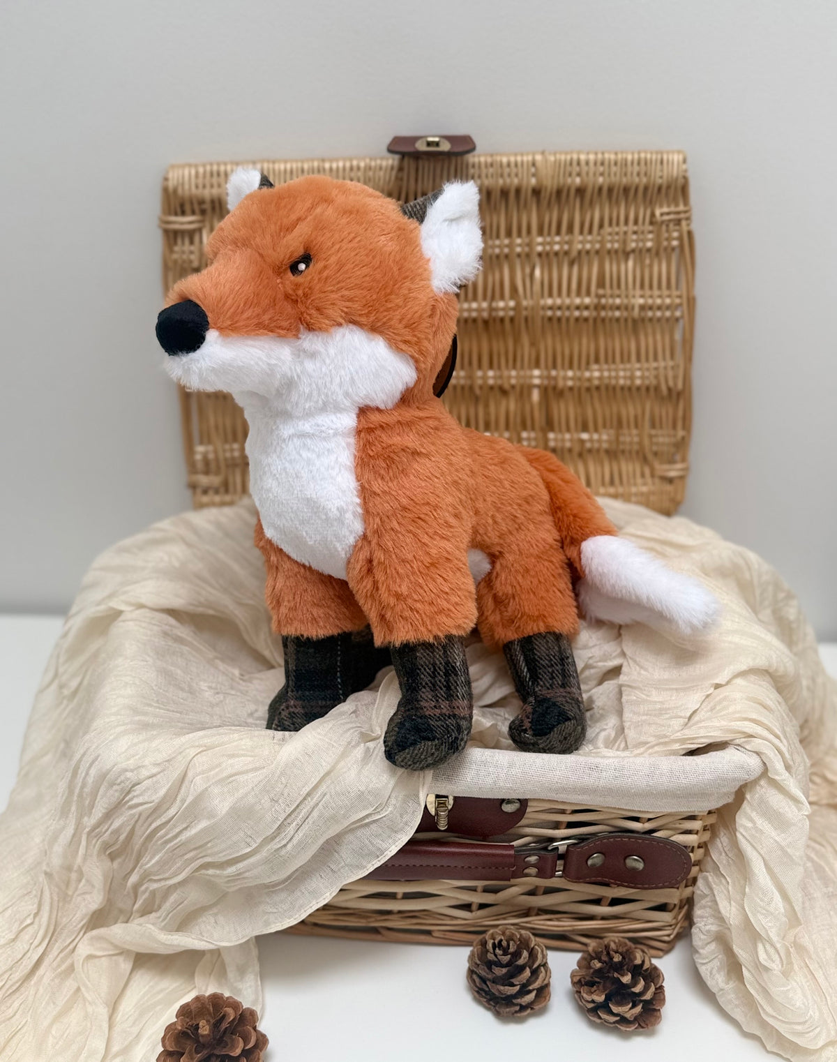 Big 39cm Felicity Fox