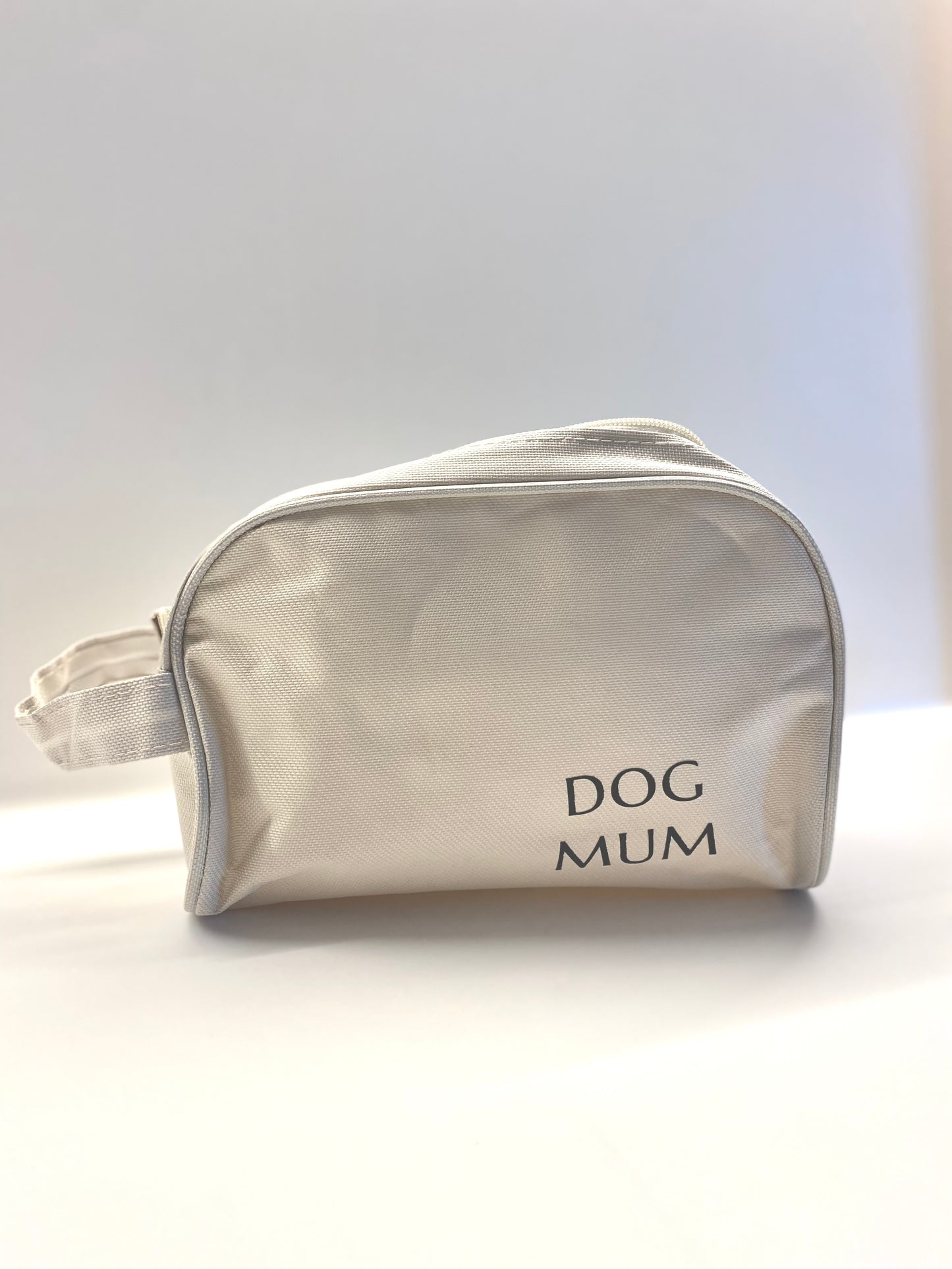 PET PARENTS WASH BAG - Tail and Tropic DOGMUM DOGDAD CATMUM CATDAD toiletry bag essentials