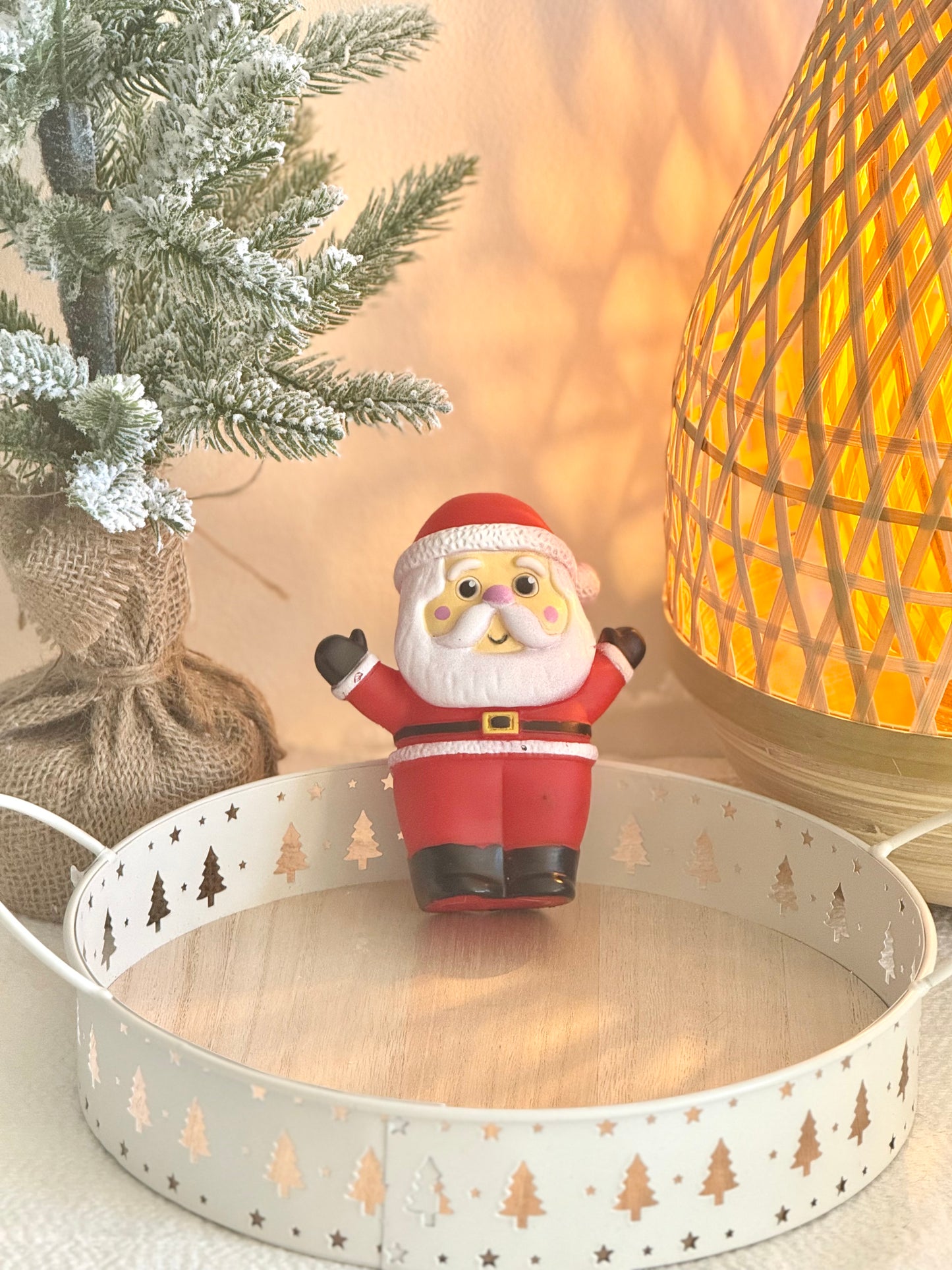 XMAS Santa Claus Vinyl Toy – 12 cm - Tail and Tropic