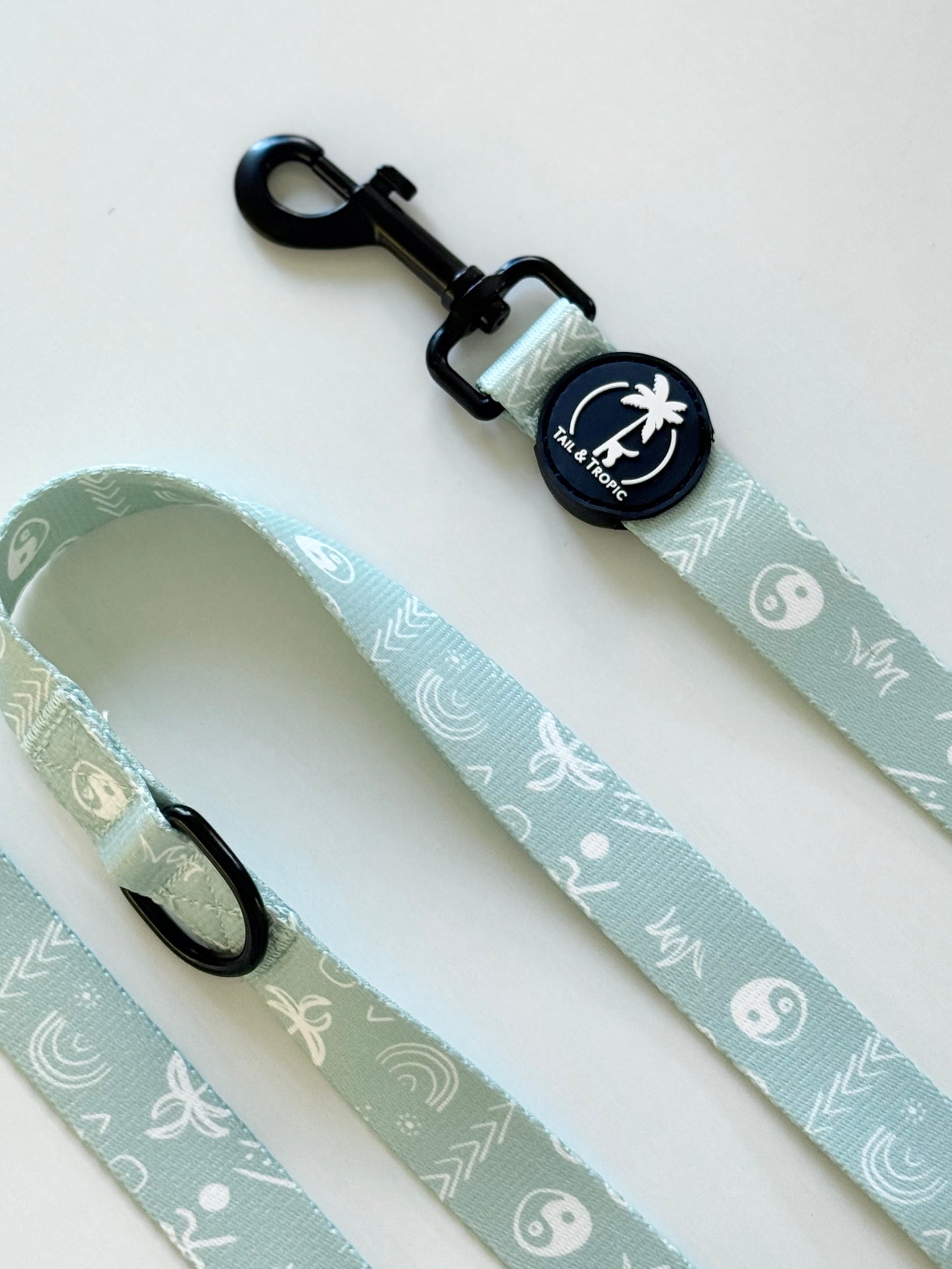 Correa Multiposición para Perros – Colección AURA 🌊 | Libertad Manos Libres en Azul Boho Mediterráneo – Tail & Tropic