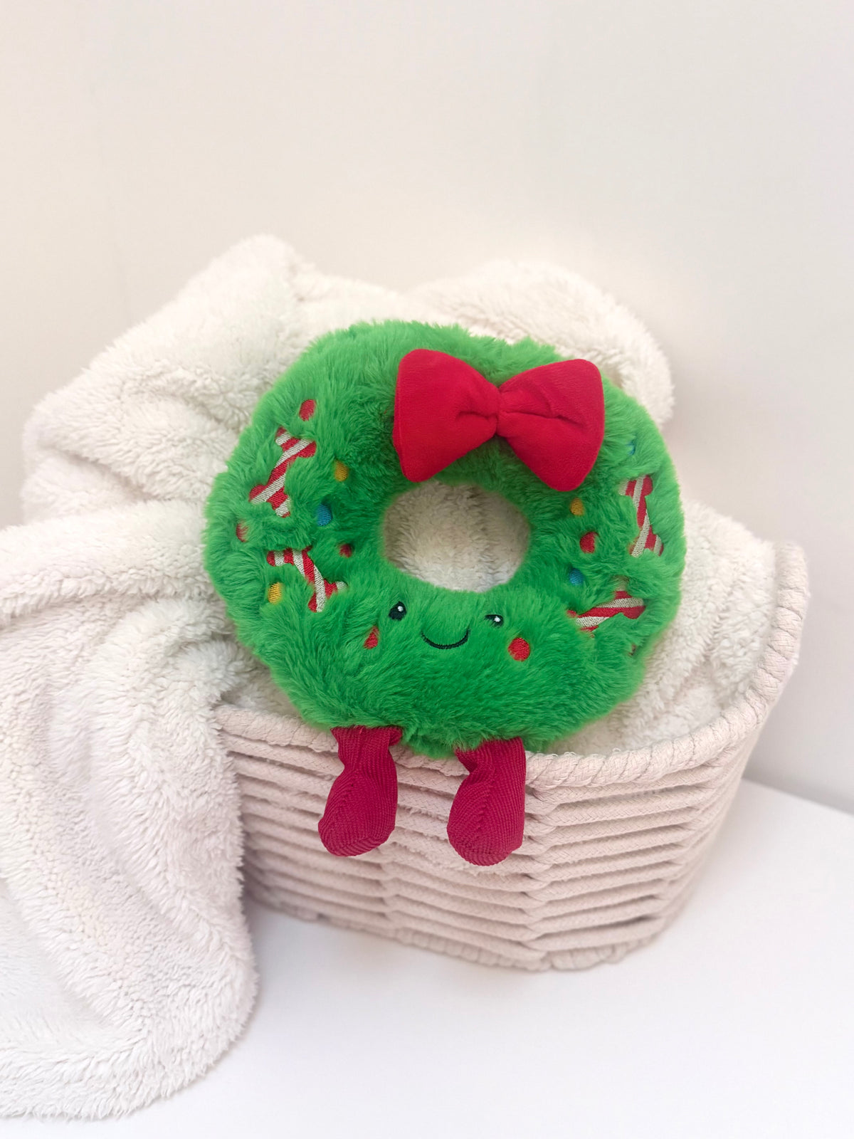 Rosie Wreath Christmas Dog Toy